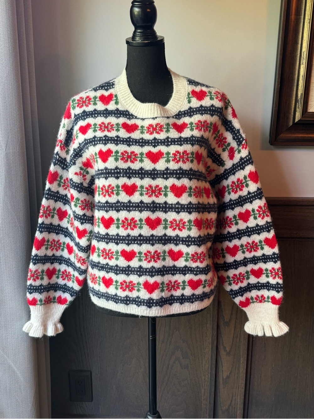 Old Navy Cottagecore heart sweater with ruffle cuffs xl
